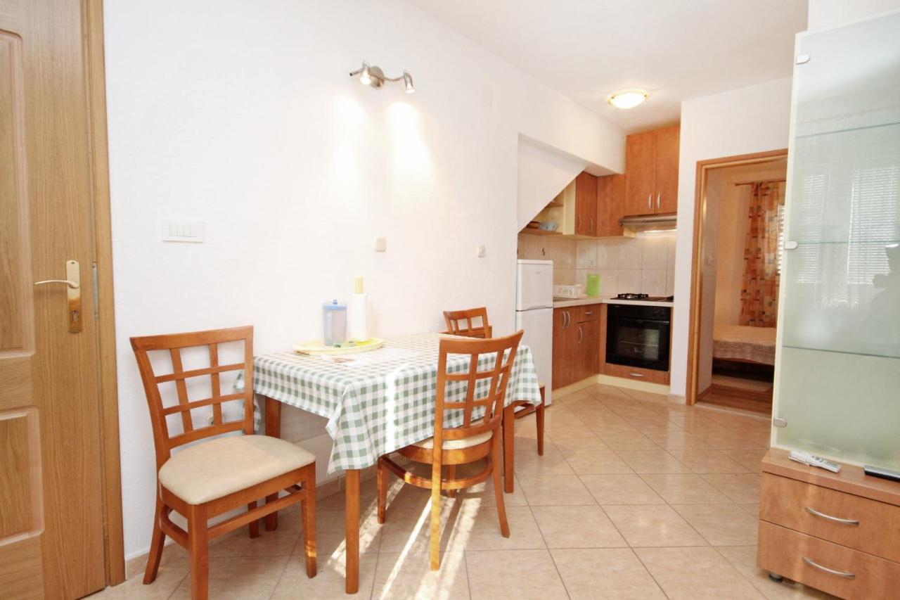 Apartments With A Parking Space Supetar, Brac - 6037 Luaran gambar